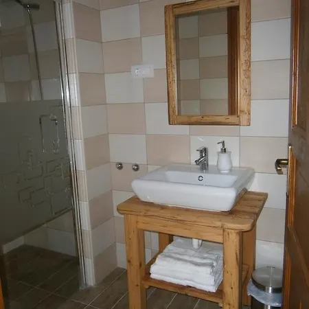 Vendégház Hehl Pince Panzió 3*