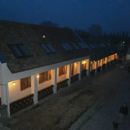 Hehl Pince Panzió