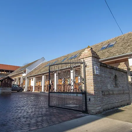 Vendégház Hehl Pince Panzió Villány