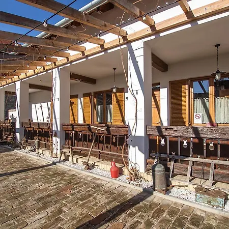 Hehl Pince Panzio Guest house Villany