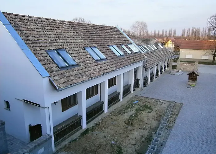 Hehl Pince Panzio Guest house